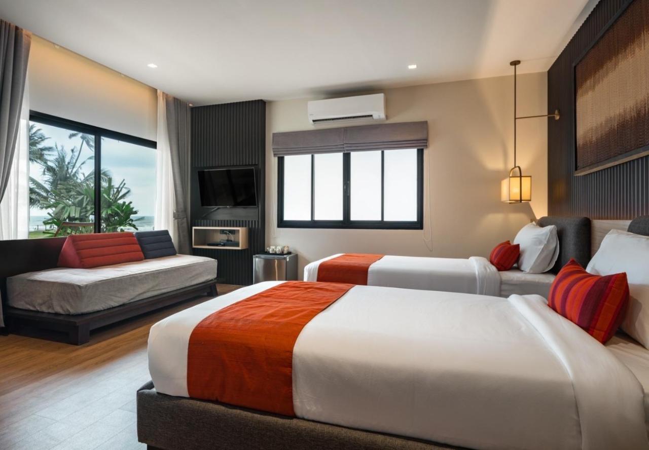Ban Saithong Beach Resort Bang Saphan Noi Exterior foto