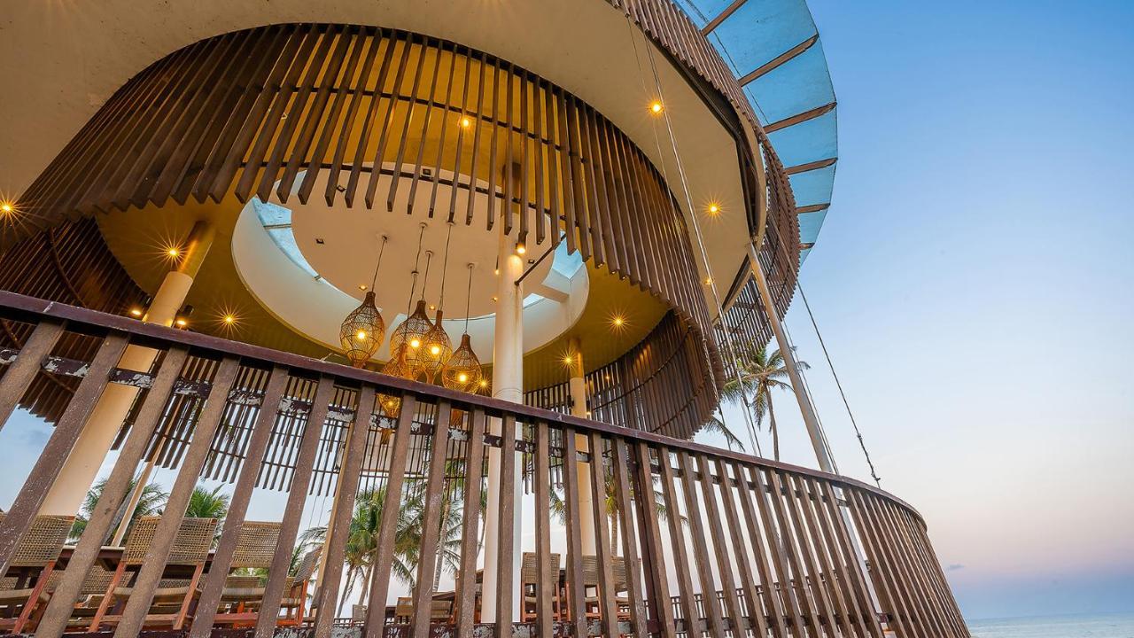 Ban Saithong Beach Resort Bang Saphan Noi Exterior foto